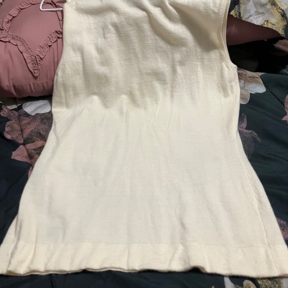 Authentic Chanel vintage top size 40 - Picture 3 of 4